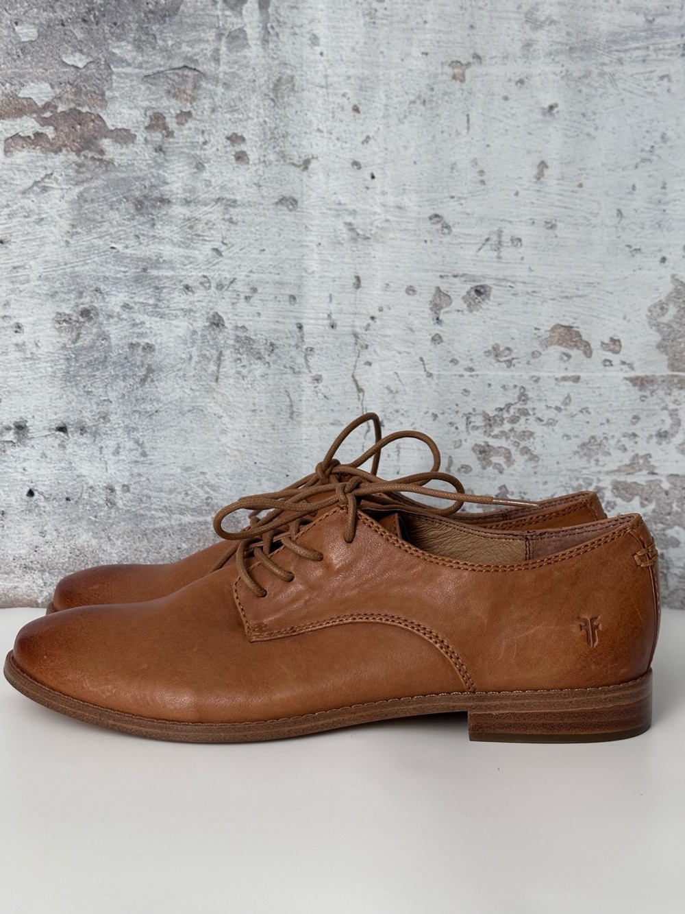 FRYE Anna Oxford - Camel (Tan)
